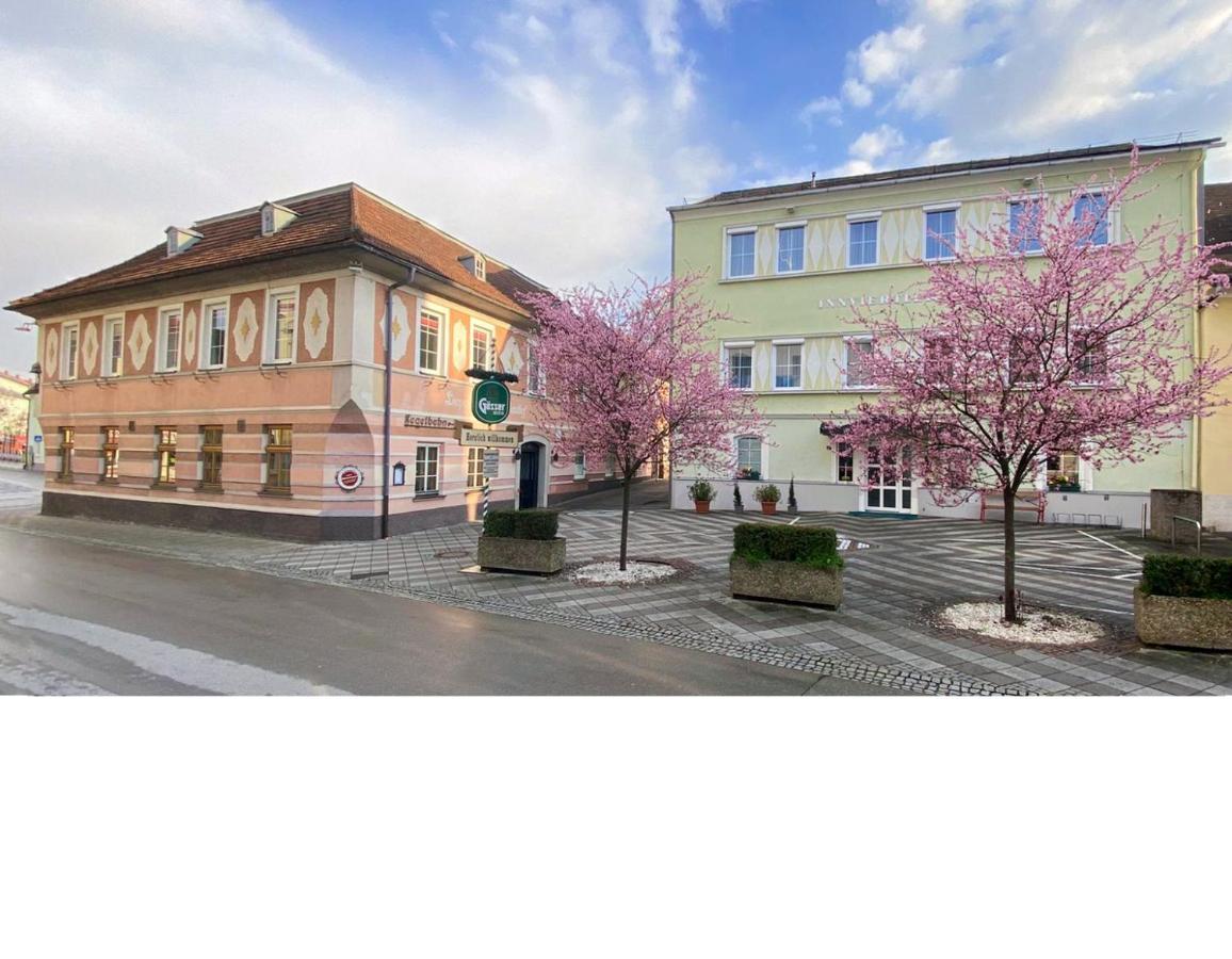 Gasthof Hametner Mit Innviertlerhof Mit Direktem Zugang Zur Therme Mediterrana Durch Unseren Garten! Бад-Галль Екстер'єр фото