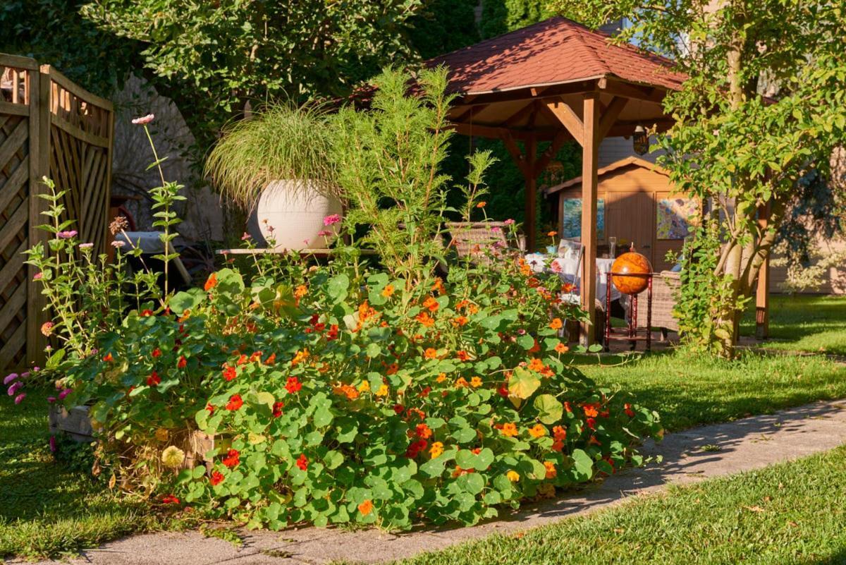Gasthof Hametner Mit Innviertlerhof Mit Direktem Zugang Zur Therme Mediterrana Durch Unseren Garten! Бад-Галль Екстер'єр фото
